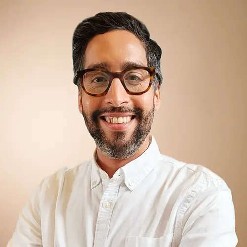 Odoo manufacturing expert portrait